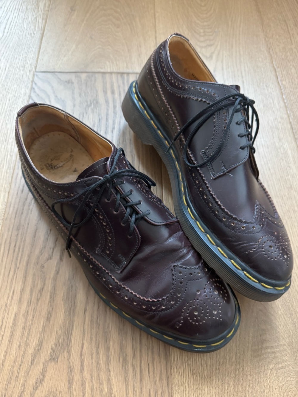 Dr. Marten Oxford Brogue - Vintage Made in England - Size 10 - Dark Red Burgundy